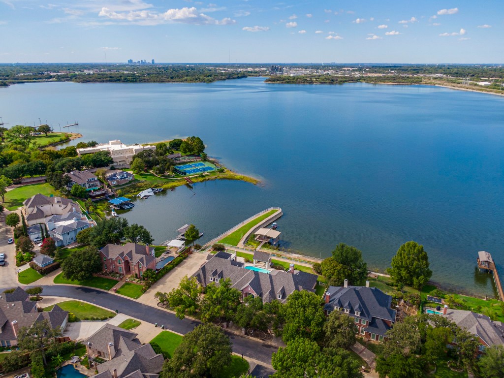 5901 Bay Club Drive Arlington TX 76013