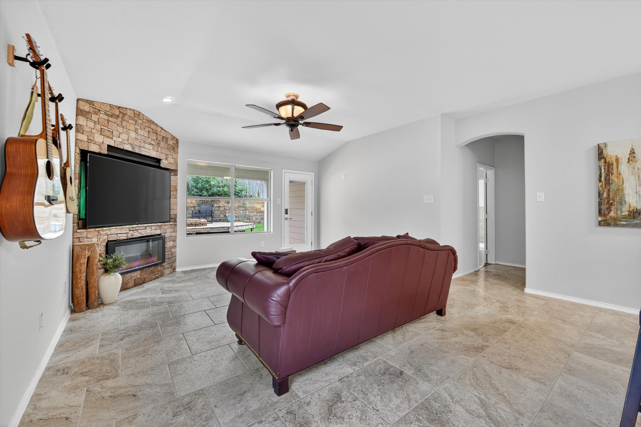 8120 Plateau Drive Fort Worth TX 76120