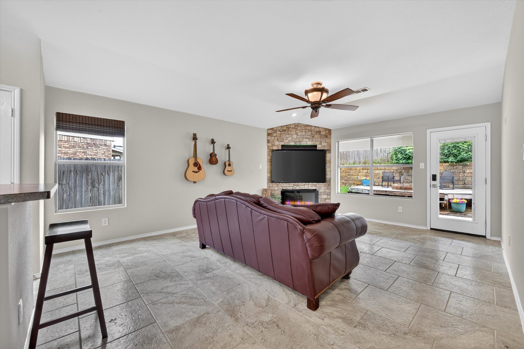 8120 Plateau Drive Fort Worth TX 76120