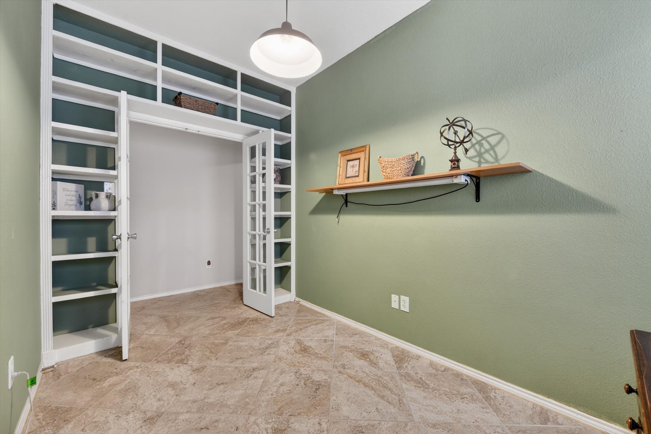 8120 Plateau Drive Fort Worth TX 76120
