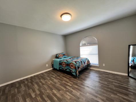5609 Kerry Lane Garland TX 75043