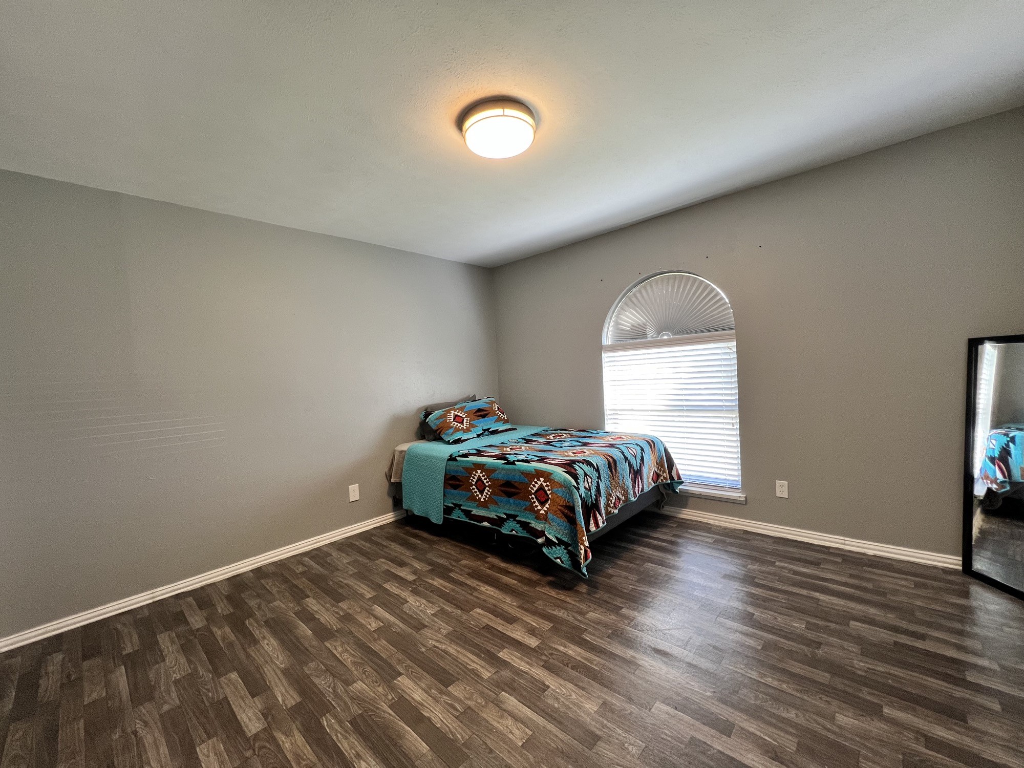 5609 Kerry Lane Garland TX 75043