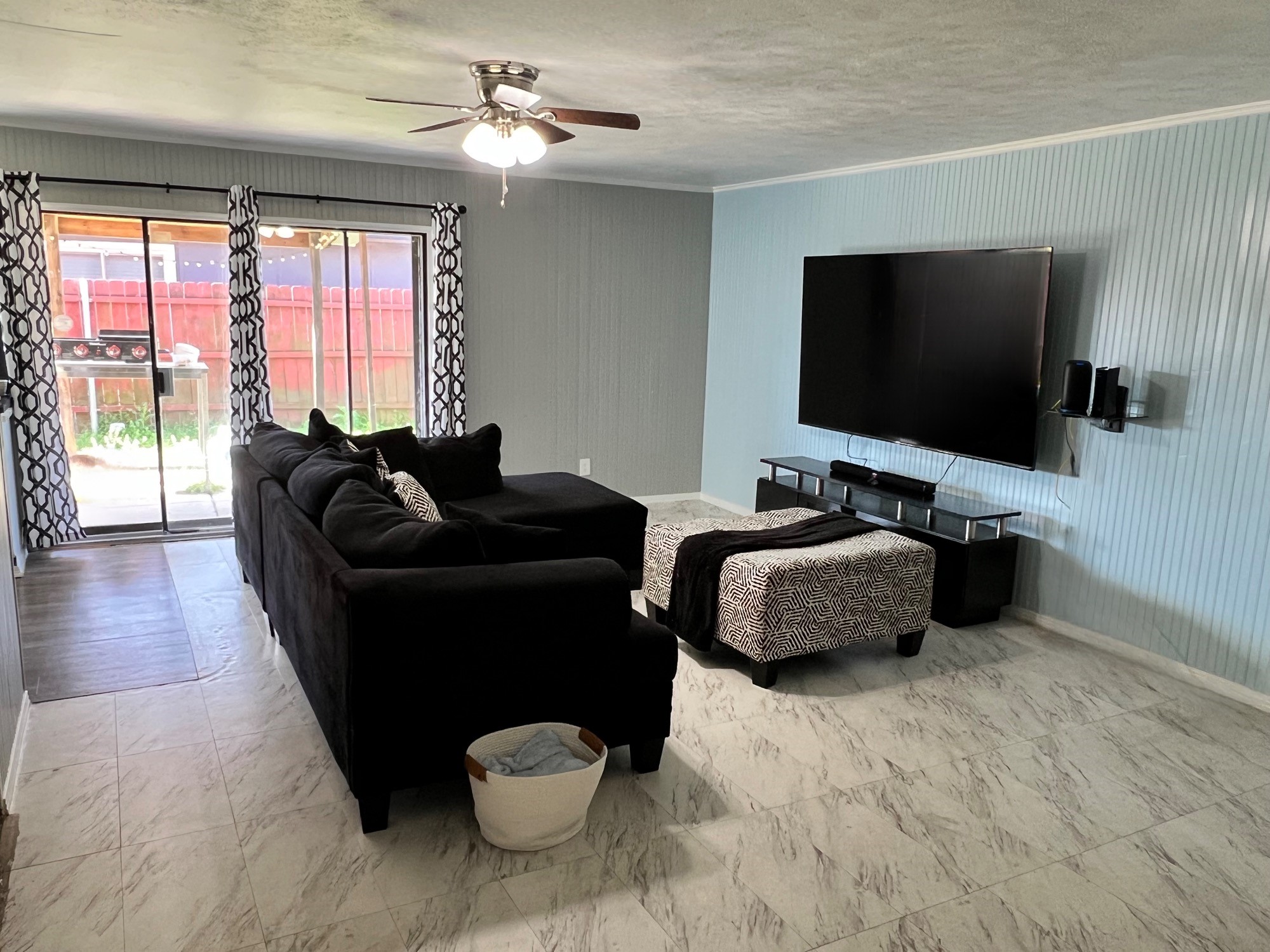 5609 Kerry Lane Garland TX 75043
