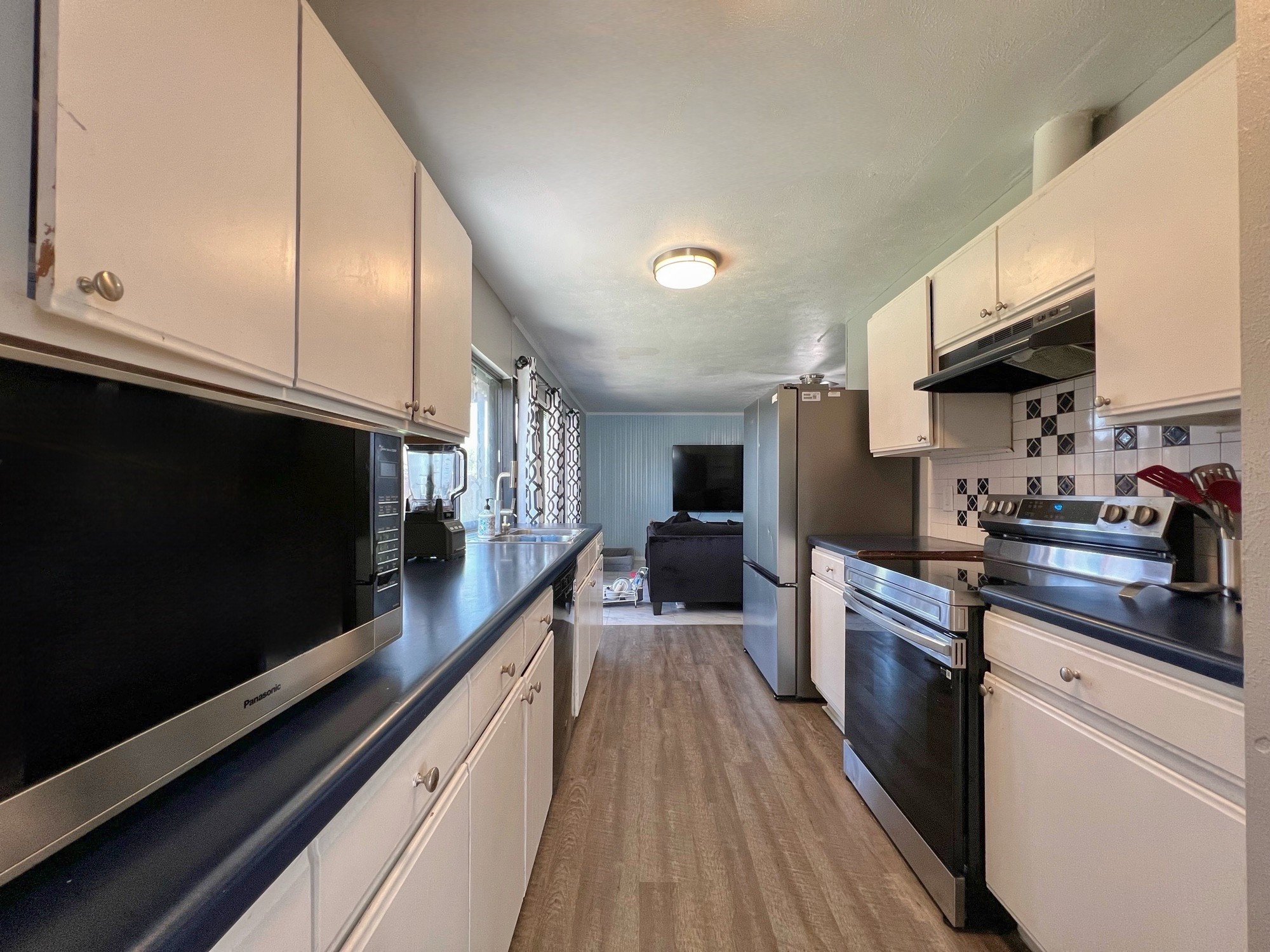 5609 Kerry Lane Garland TX 75043
