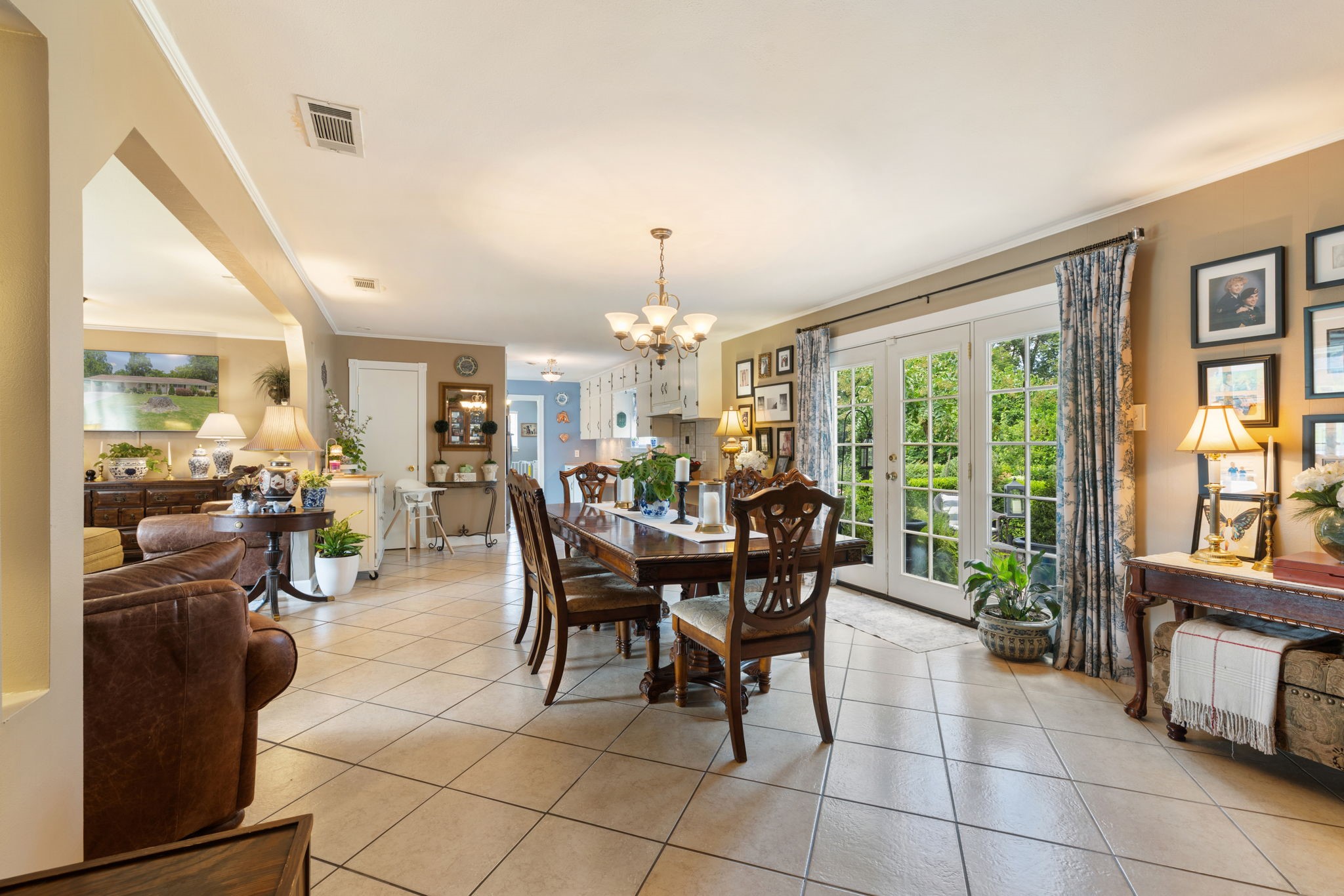 3014 Brentwood Drive Tyler TX 75701