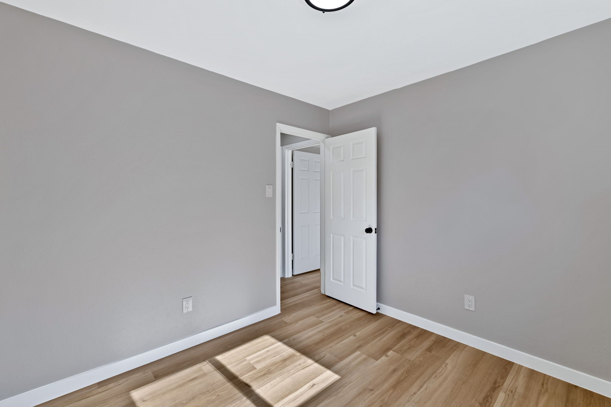 3205 Mccollum Street Irving TX 75061
