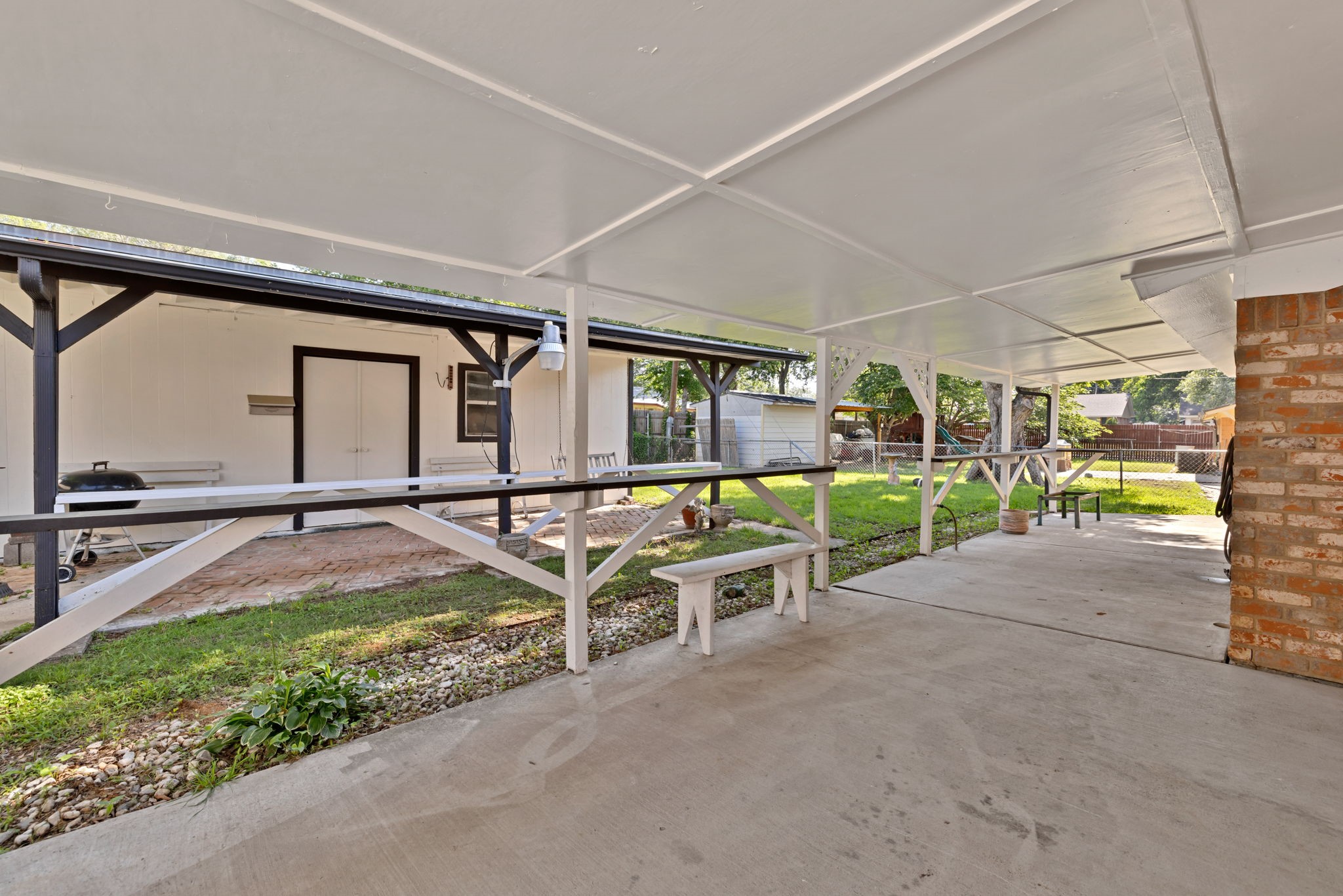 3205 Mccollum Street Irving TX 75061