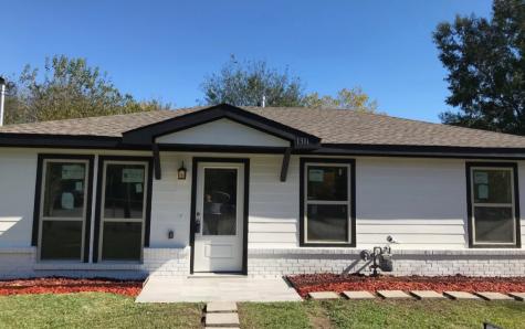 1311 S Rockwall Avenue Terrell TX 75160