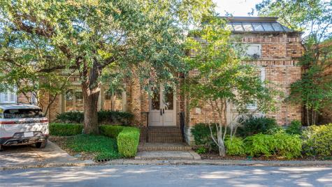 34 Stonecourt Circle Dallas TX 75225