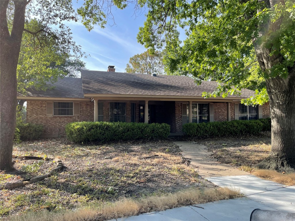 1900 Yorkstown Drive Ennis TX 75119