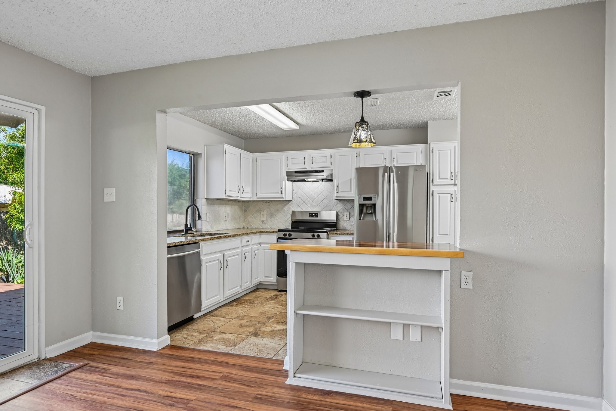3704 Fort Hunt Drive Arlington TX 76016