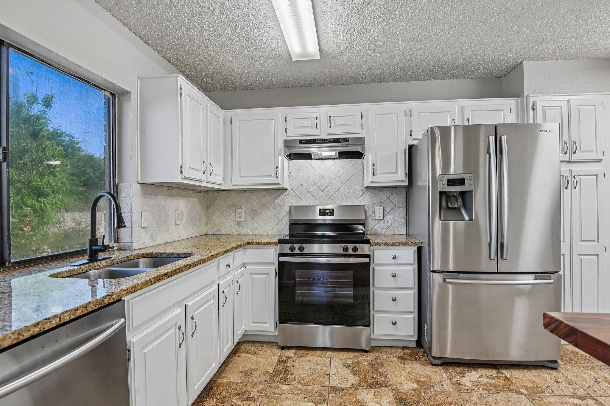 3704 Fort Hunt Drive Arlington TX 76016