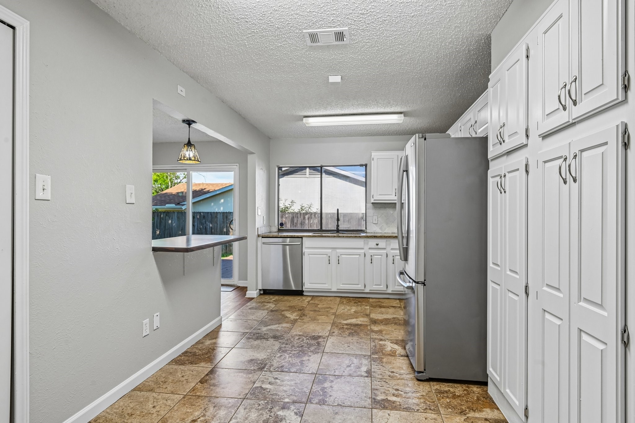 3704 Fort Hunt Drive Arlington TX 76016