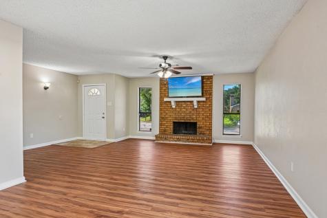 3704 Fort Hunt Drive Arlington TX 76016
