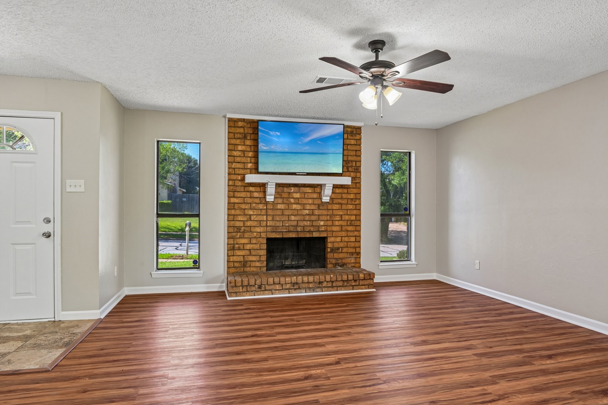 3704 Fort Hunt Drive Arlington TX 76016