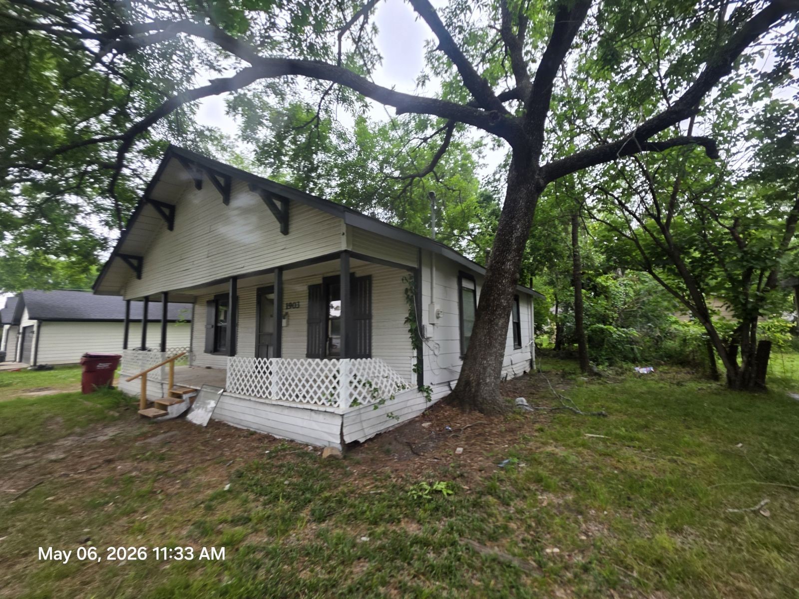 1903 N Main Street Bonham TX 75418