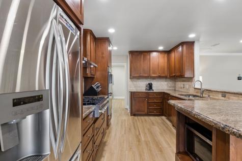 3456 Salisbury Drive Dallas TX 75229