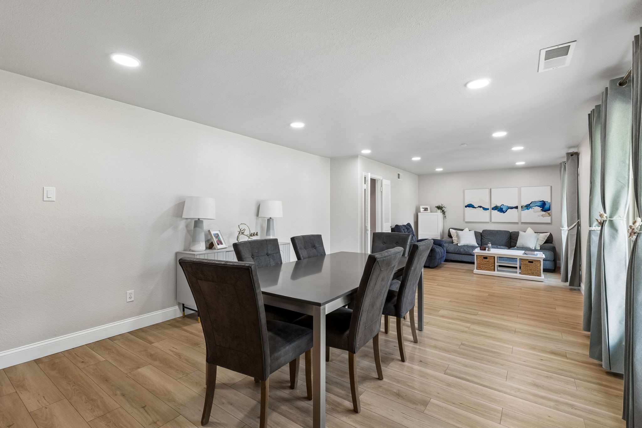 3456 Salisbury Drive Dallas TX 75229