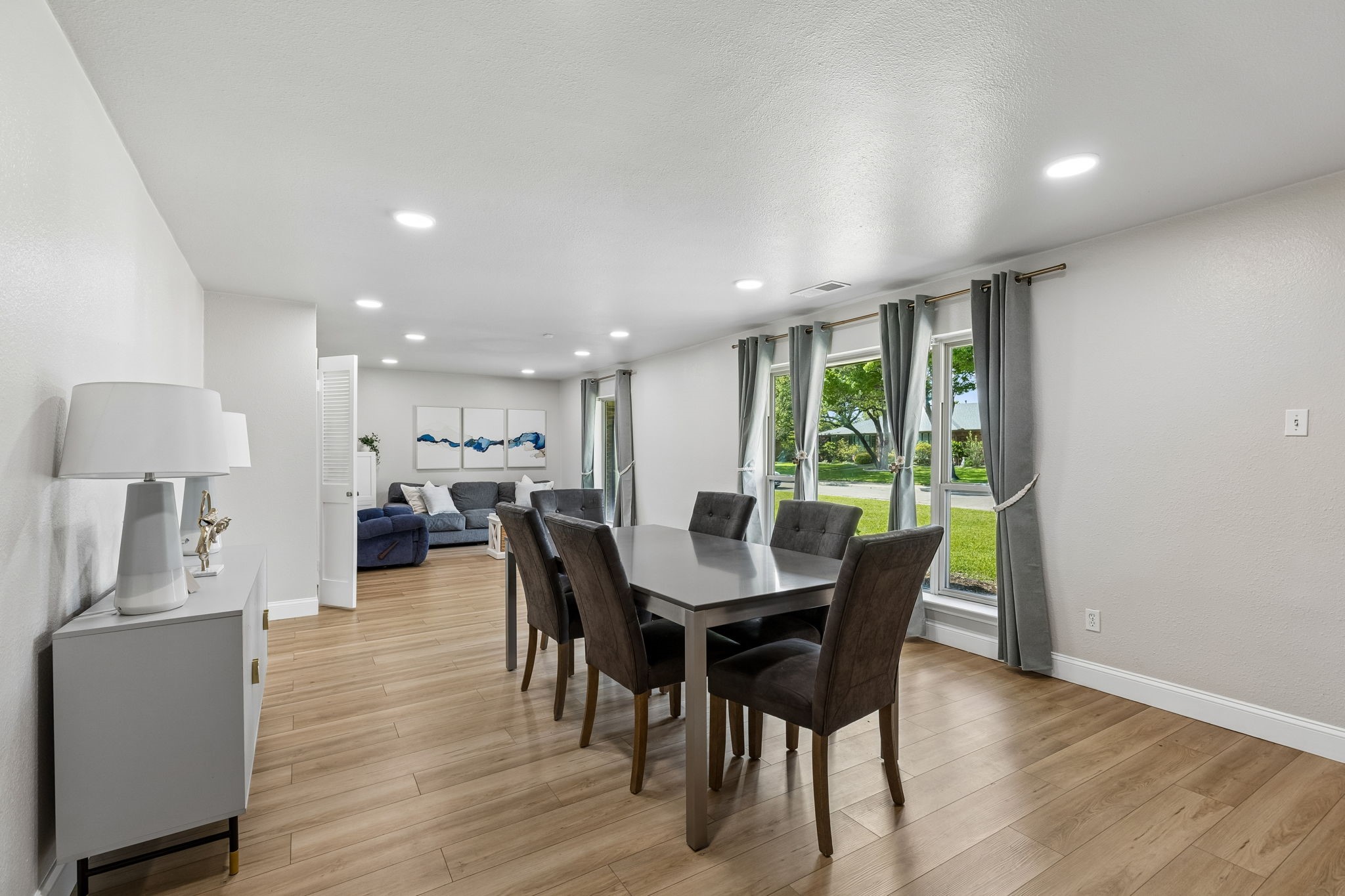 3456 Salisbury Drive Dallas TX 75229