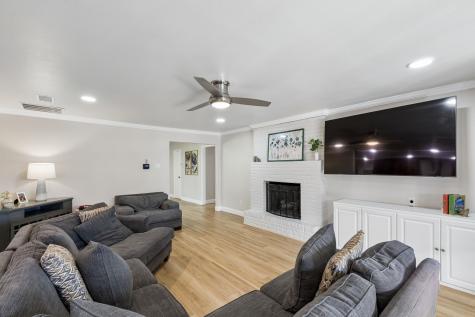 3456 Salisbury Drive Dallas TX 75229