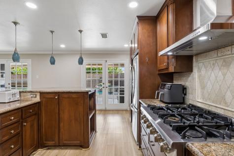 3456 Salisbury Drive Dallas TX 75229