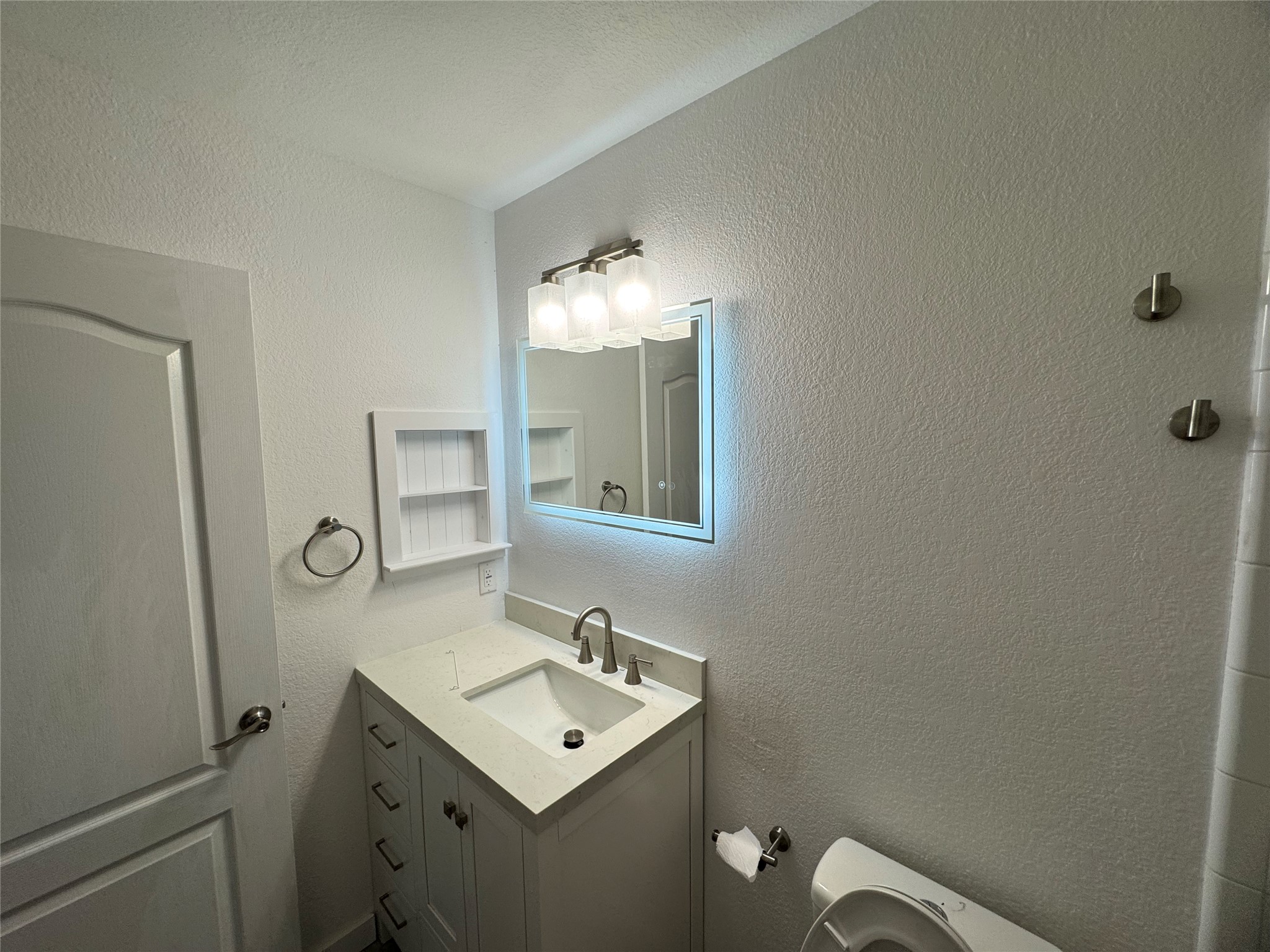 2105 Woodview Drive Flower Mound TX 75028