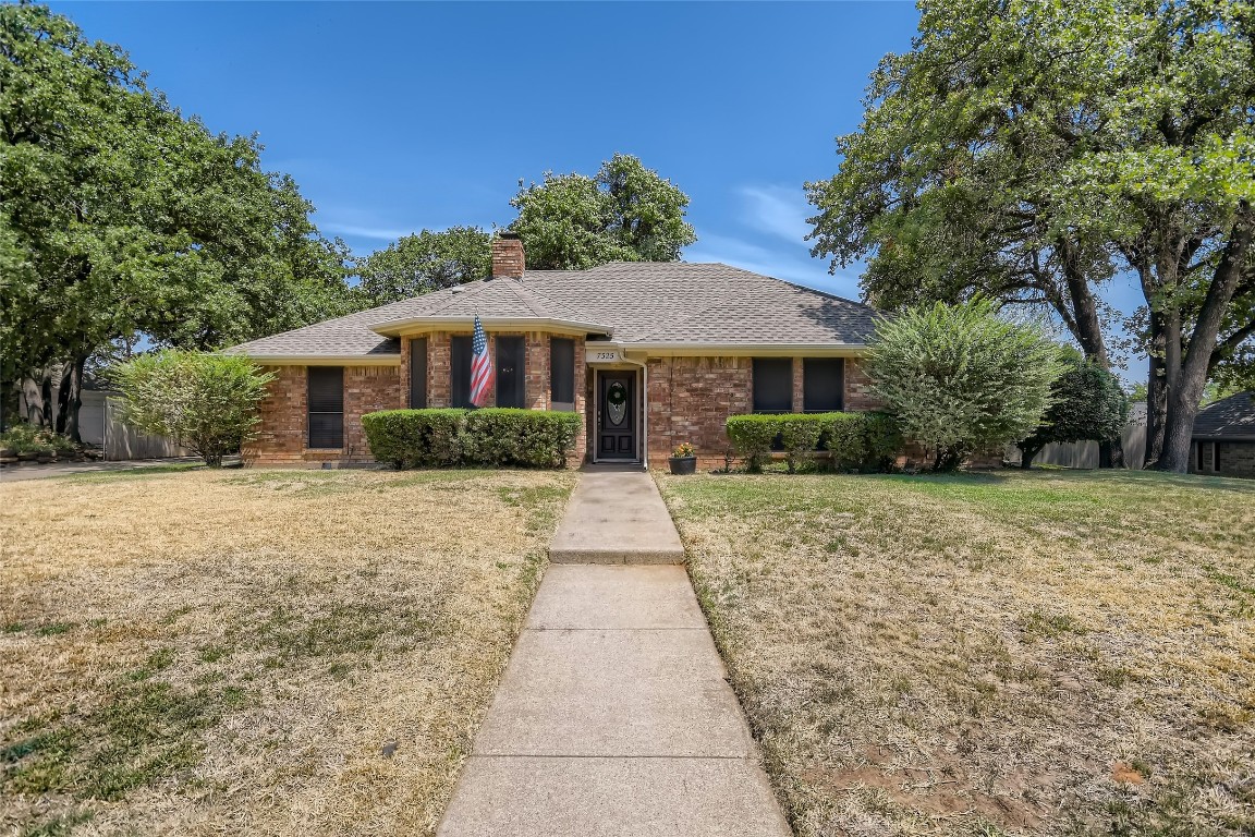 7325 Londonderry Drive North Richland Hills TX 76182