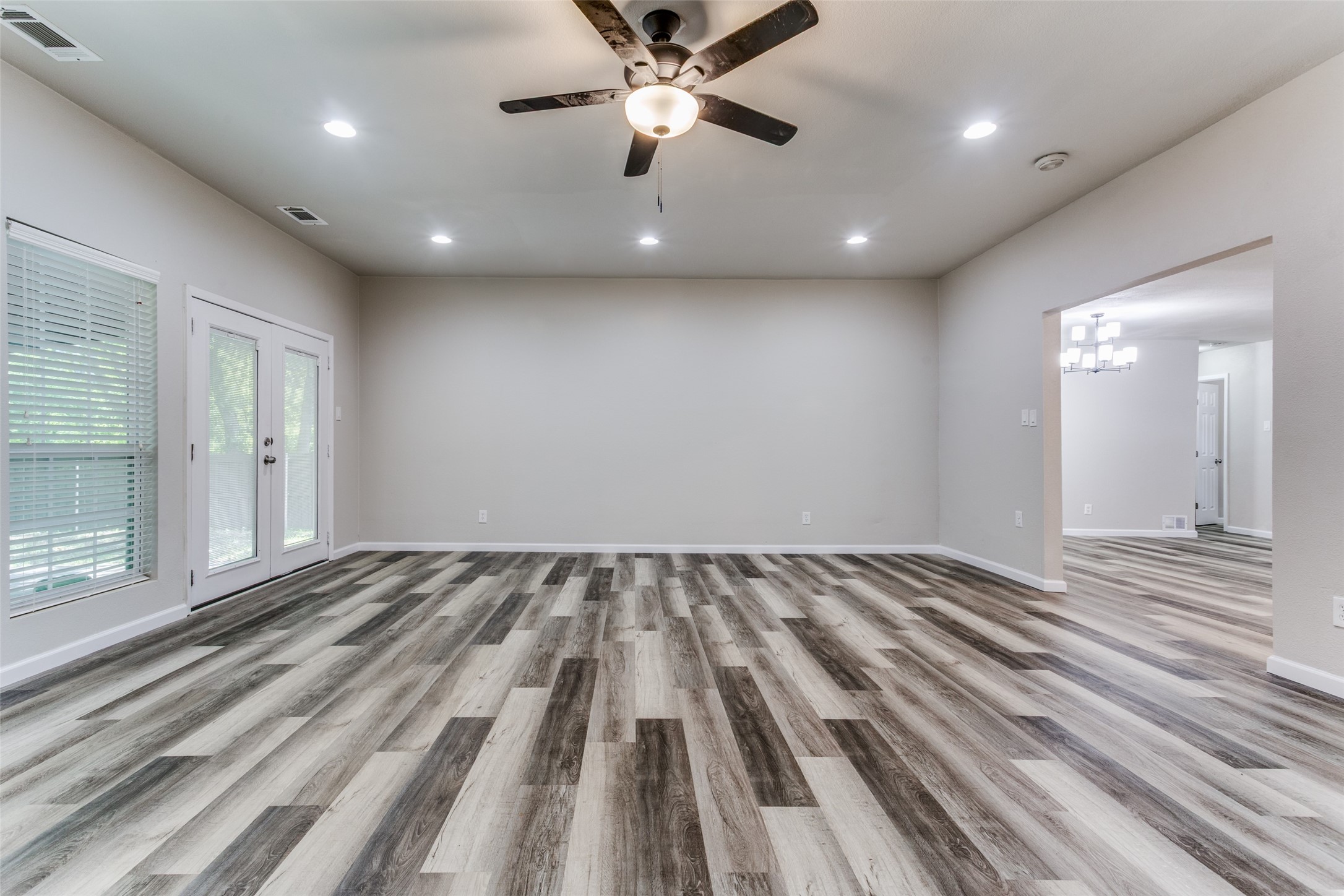 1669 Morrison Drive Garland TX 75040