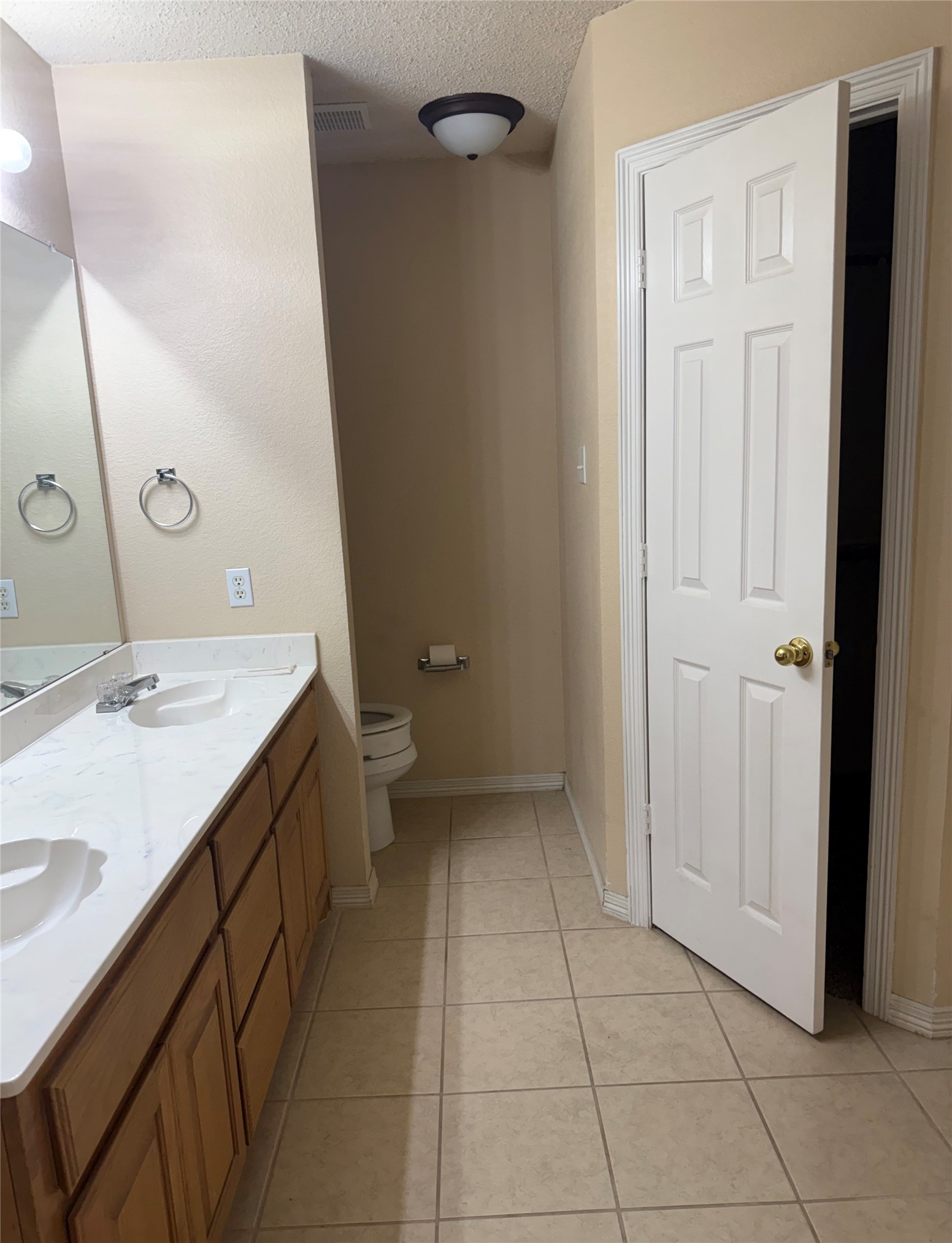 202 Castleridge Drive Red Oak TX 75154