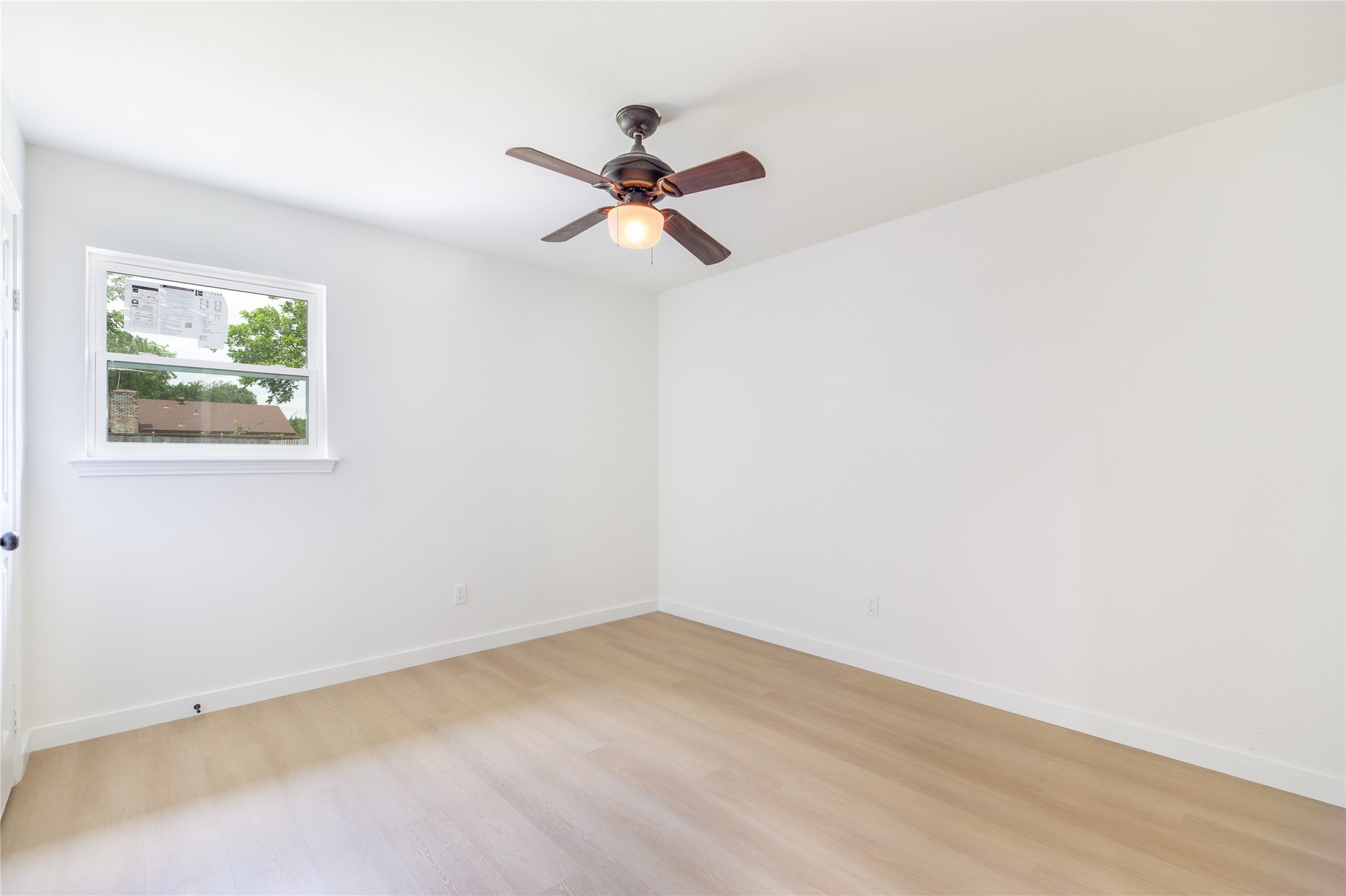 1021 Pleasant Valley Road Garland TX 75040
