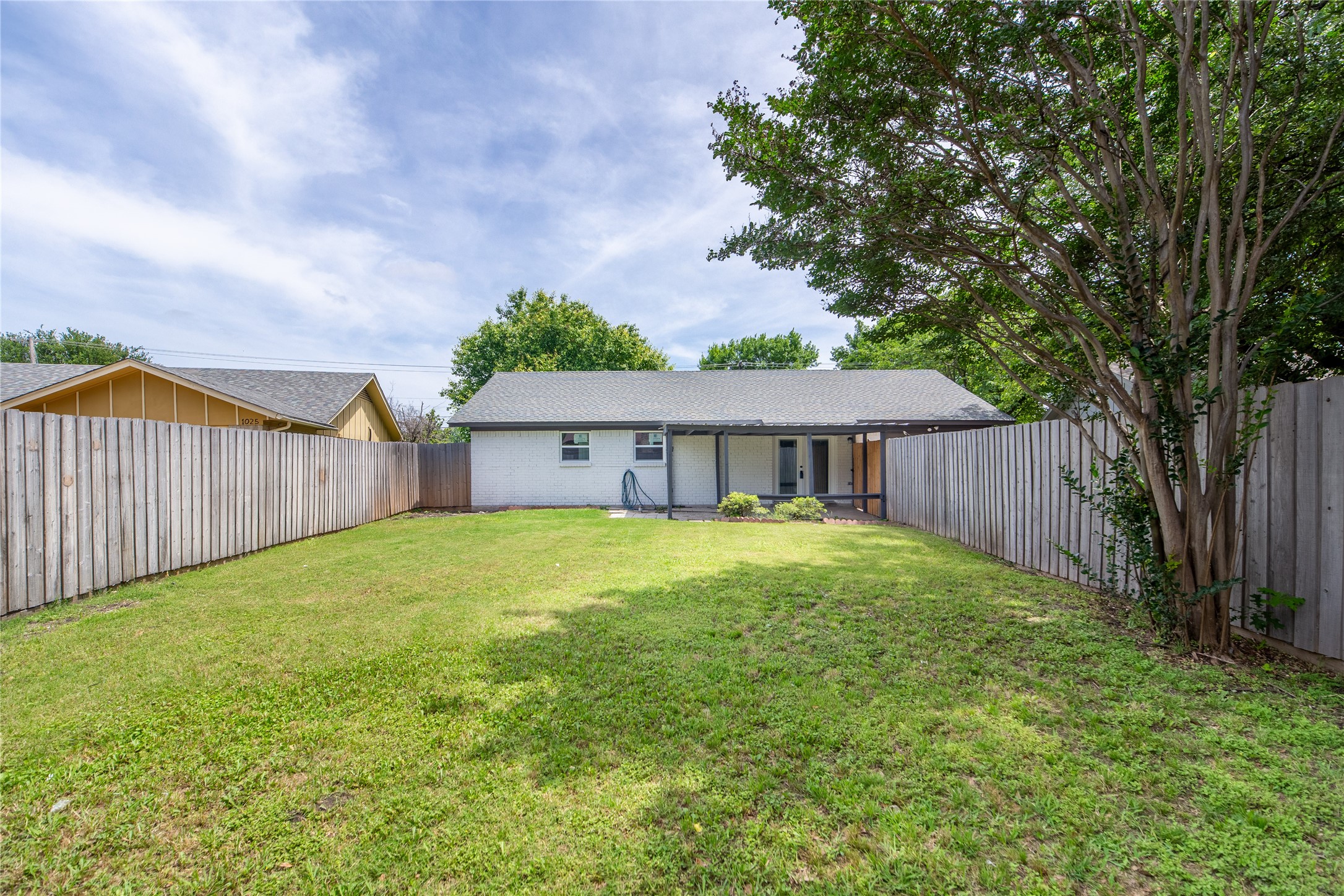 1021 Pleasant Valley Road Garland TX 75040