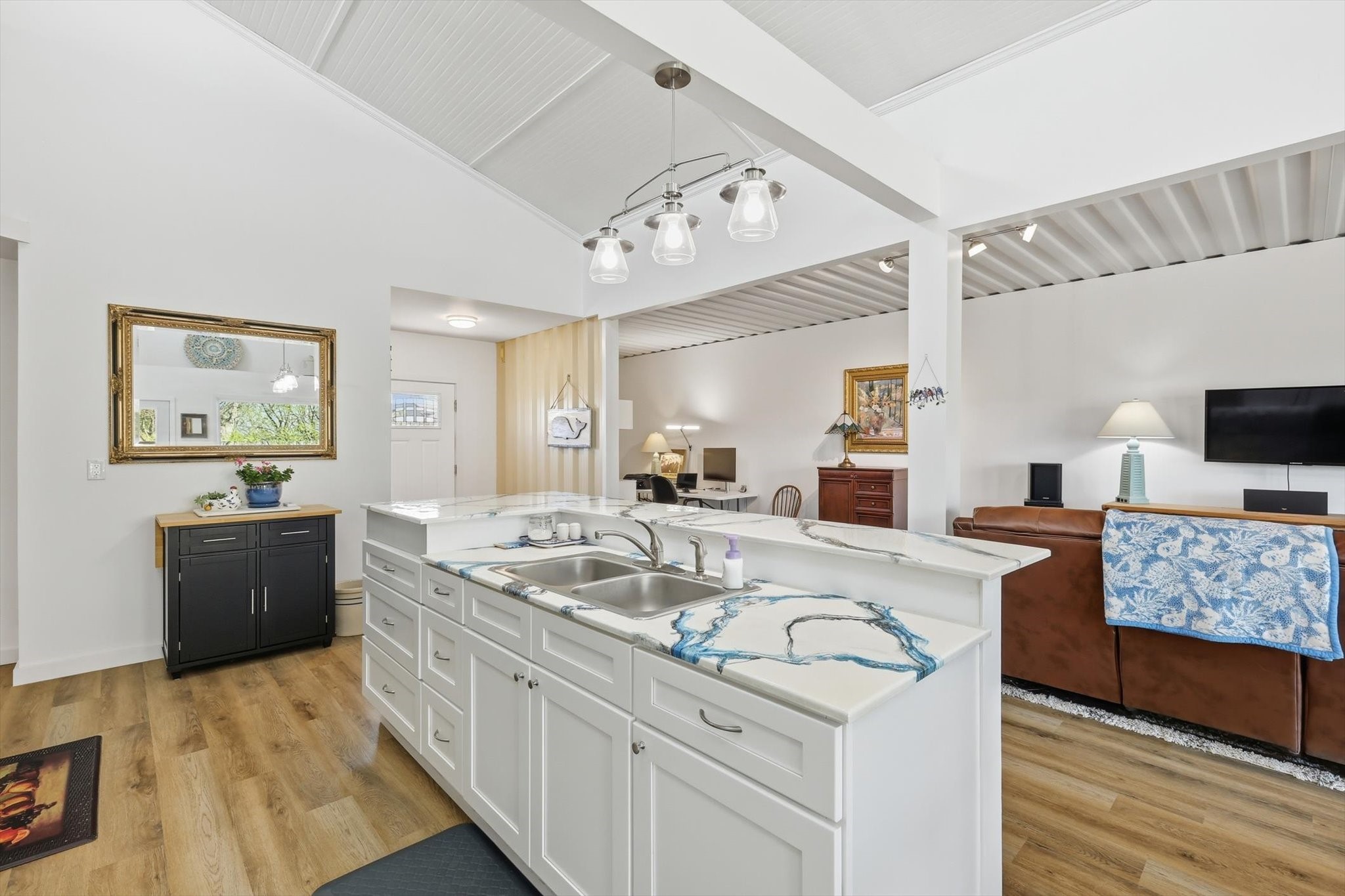 395 Lone Trail Rhome TX 76078