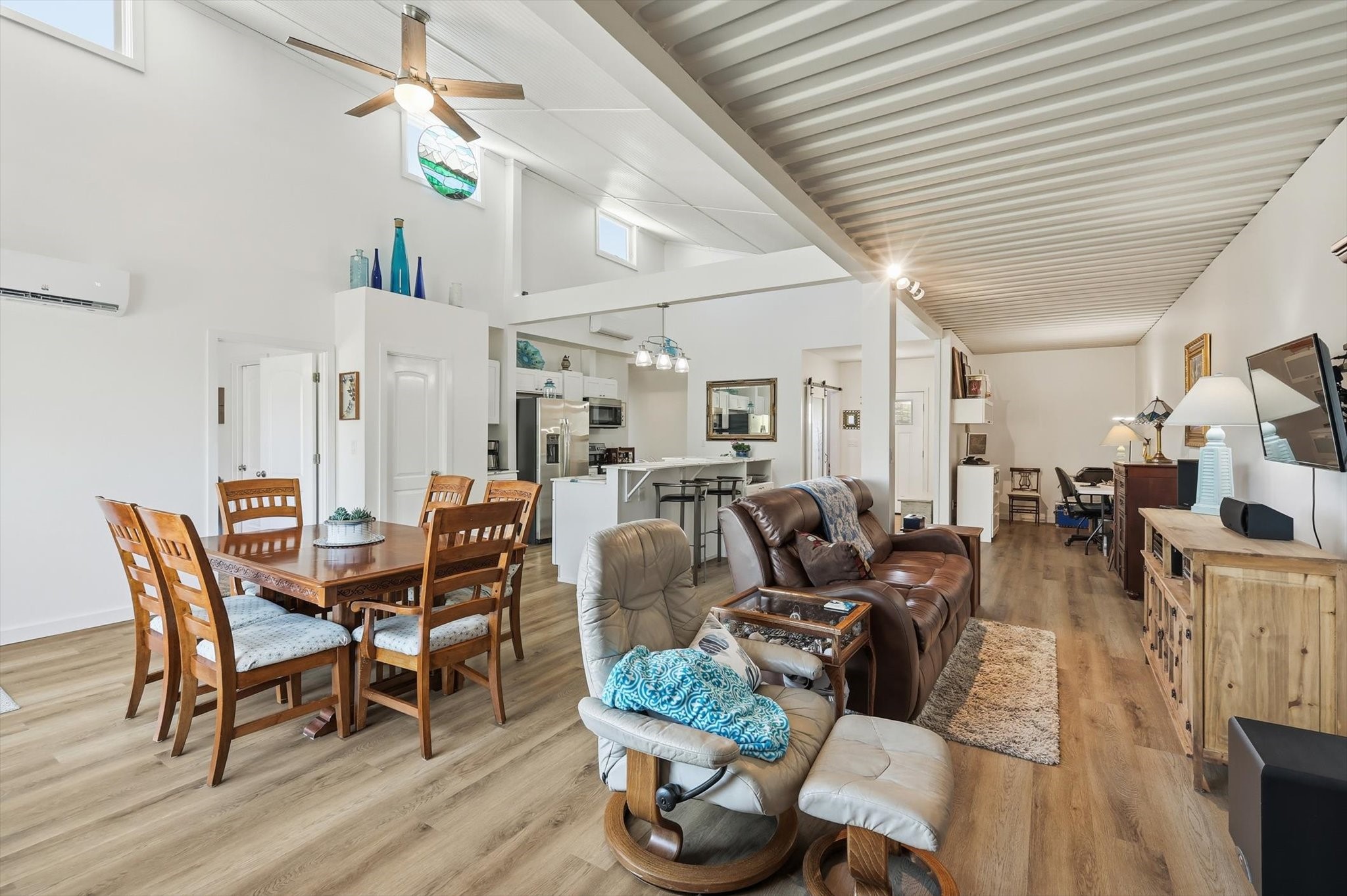 395 Lone Trail Rhome TX 76078