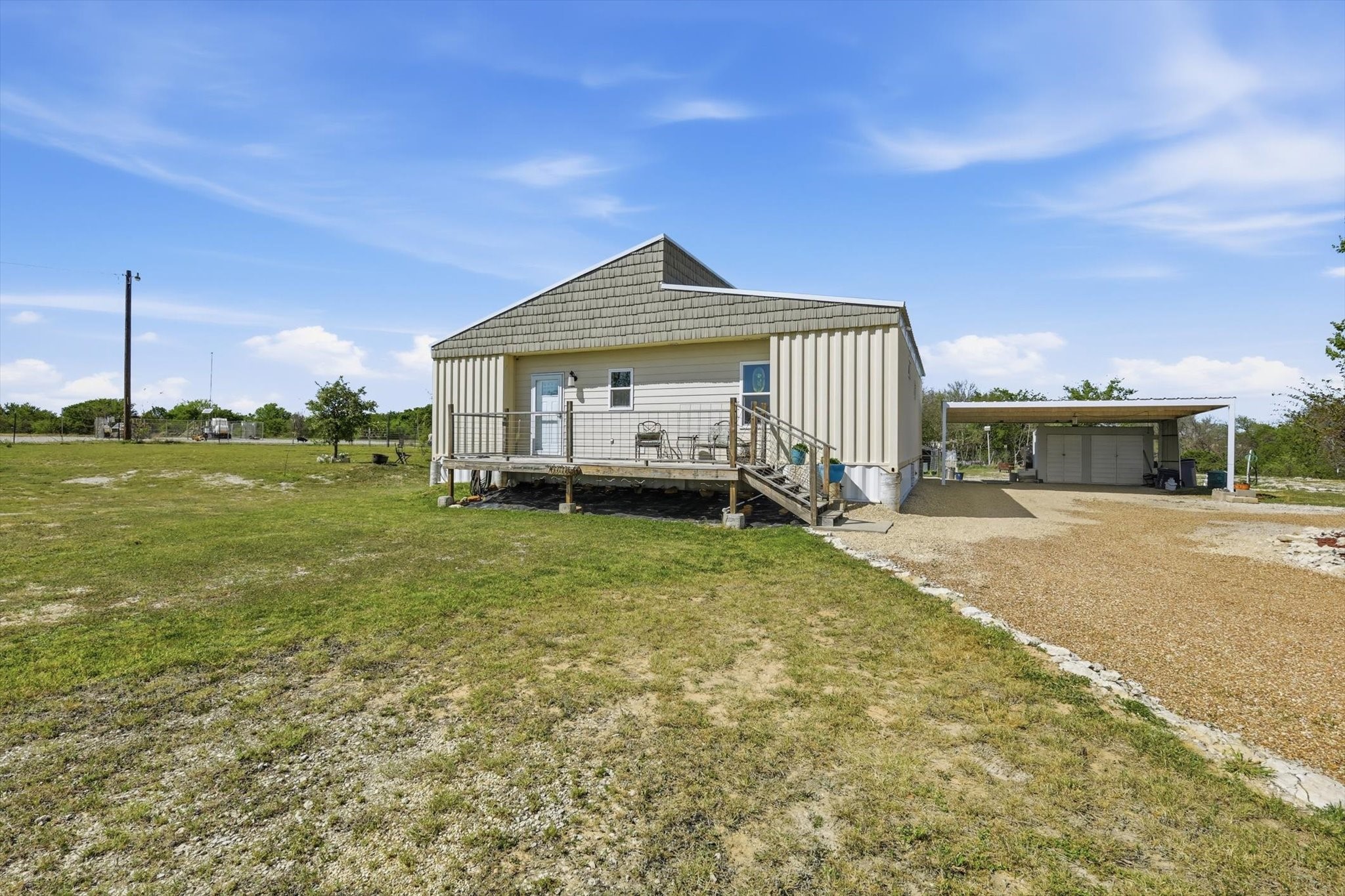 395 Lone Trail Rhome TX 76078