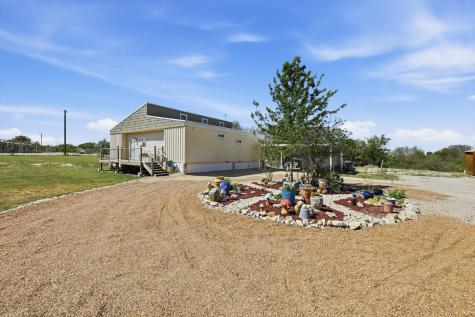 395 Lone Trail Rhome TX 76078