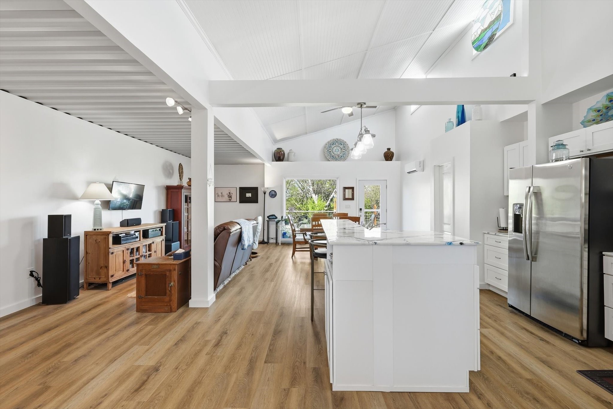 395 Lone Trail Rhome TX 76078