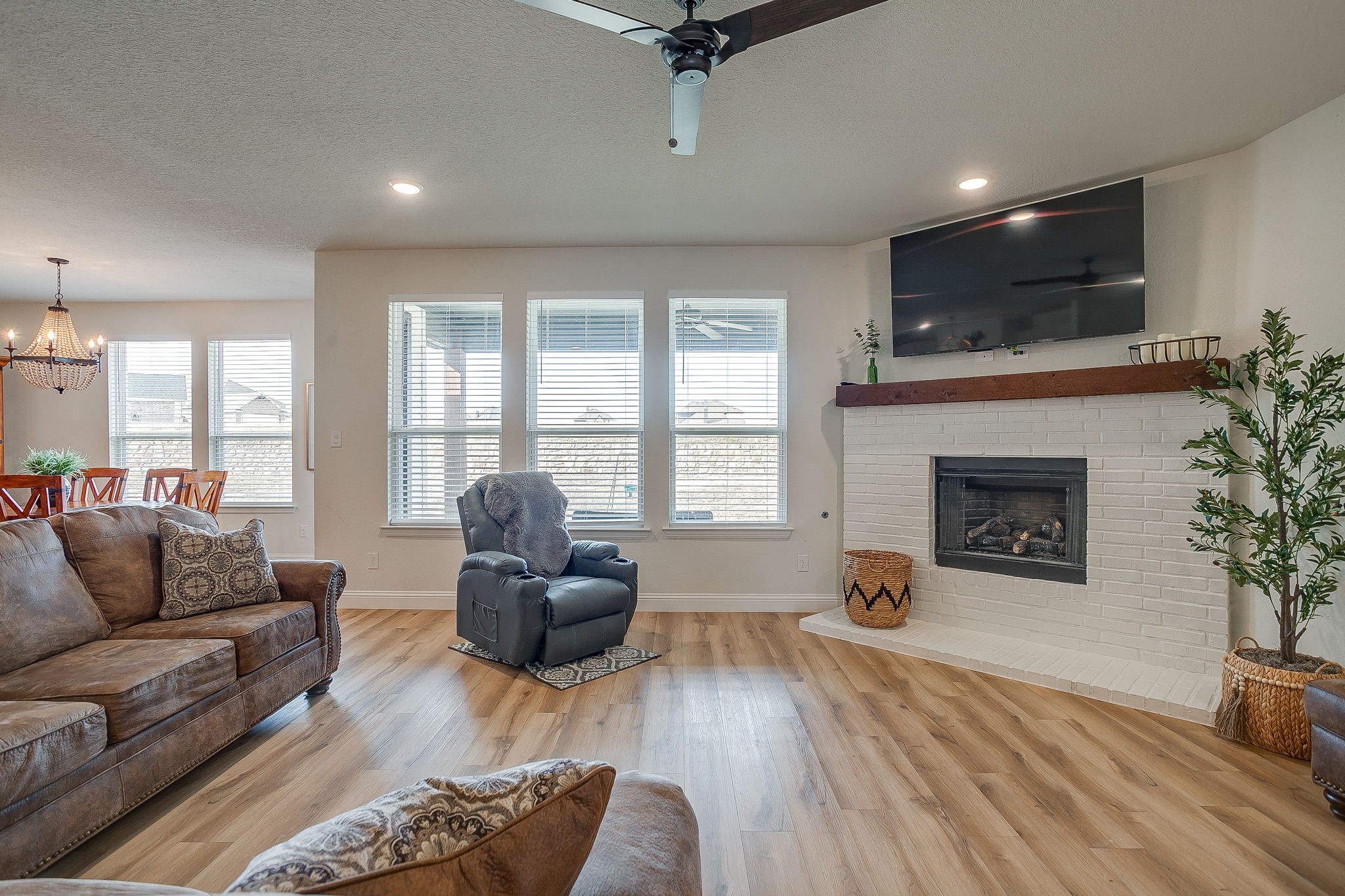 11709 Sand Cat Court Godley TX 76044