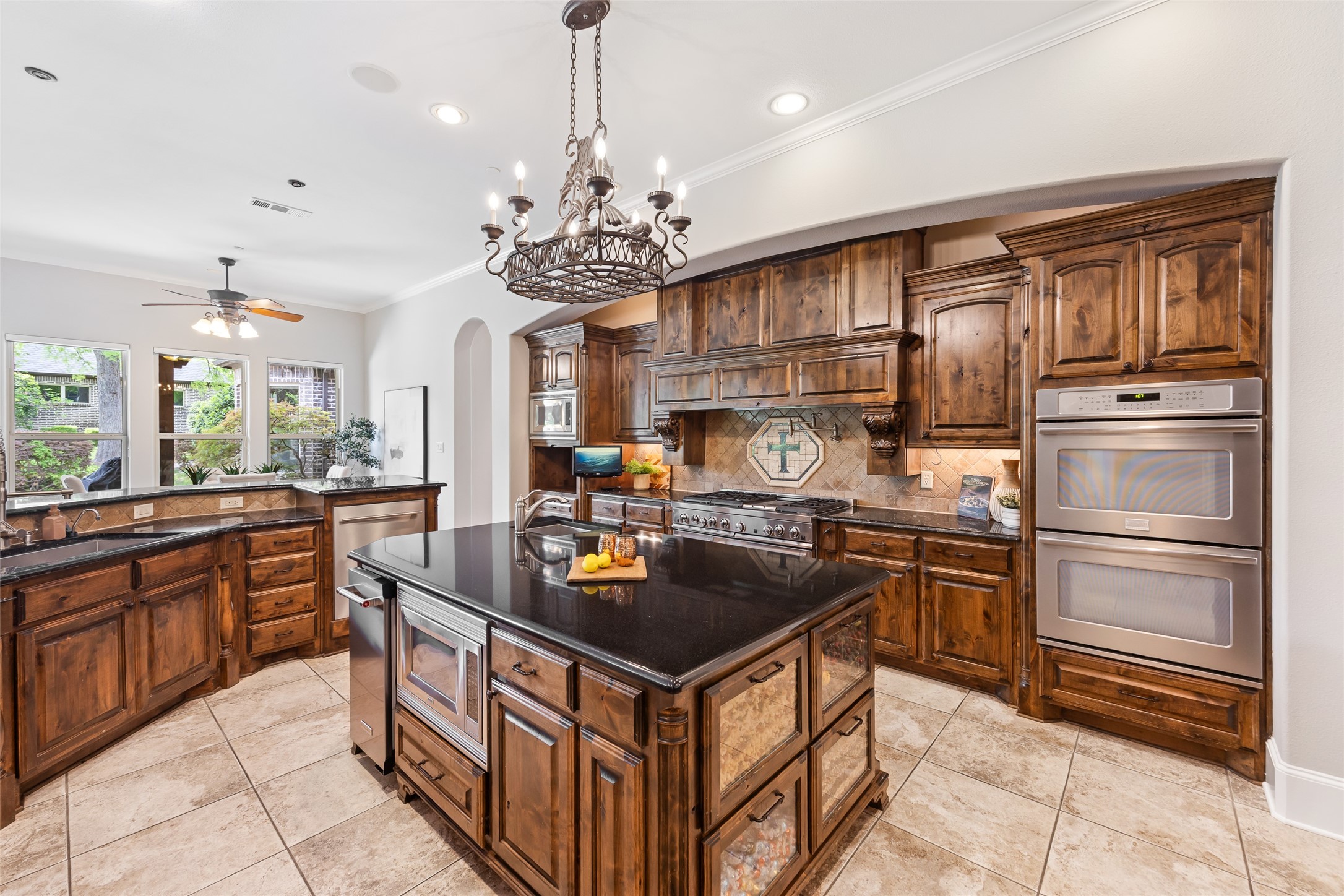14907 Lake Forest Drive Addison TX 75254