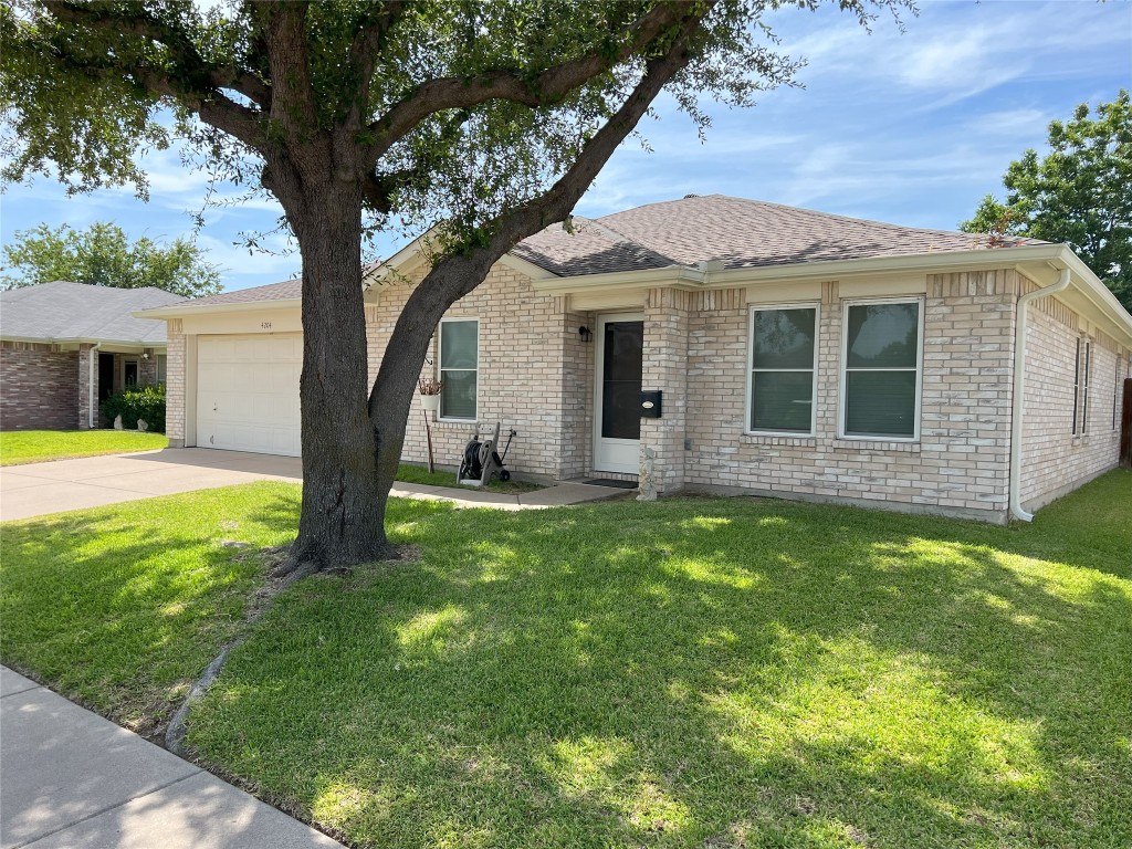 4204 Woodcrest Court Haltom City TX 76137