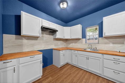 469 Holly Glen Murchison TX 75778