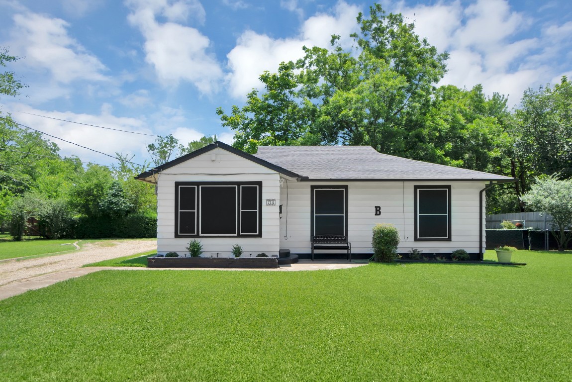 714 S Galloway Avenue Mesquite TX 75149