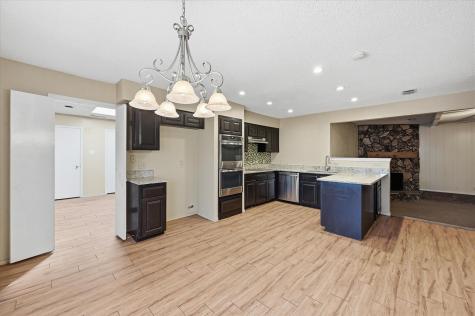 1503 N Fielder Road Arlington TX 76012