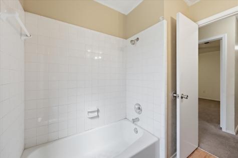1503 N Fielder Road Arlington TX 76012