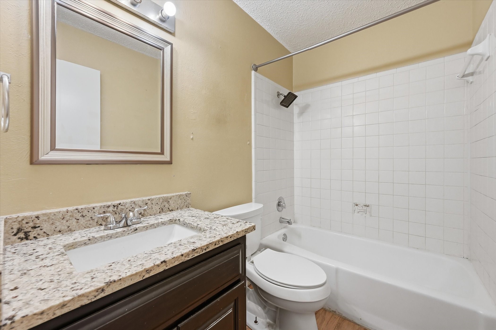 1503 N Fielder Road Arlington TX 76012