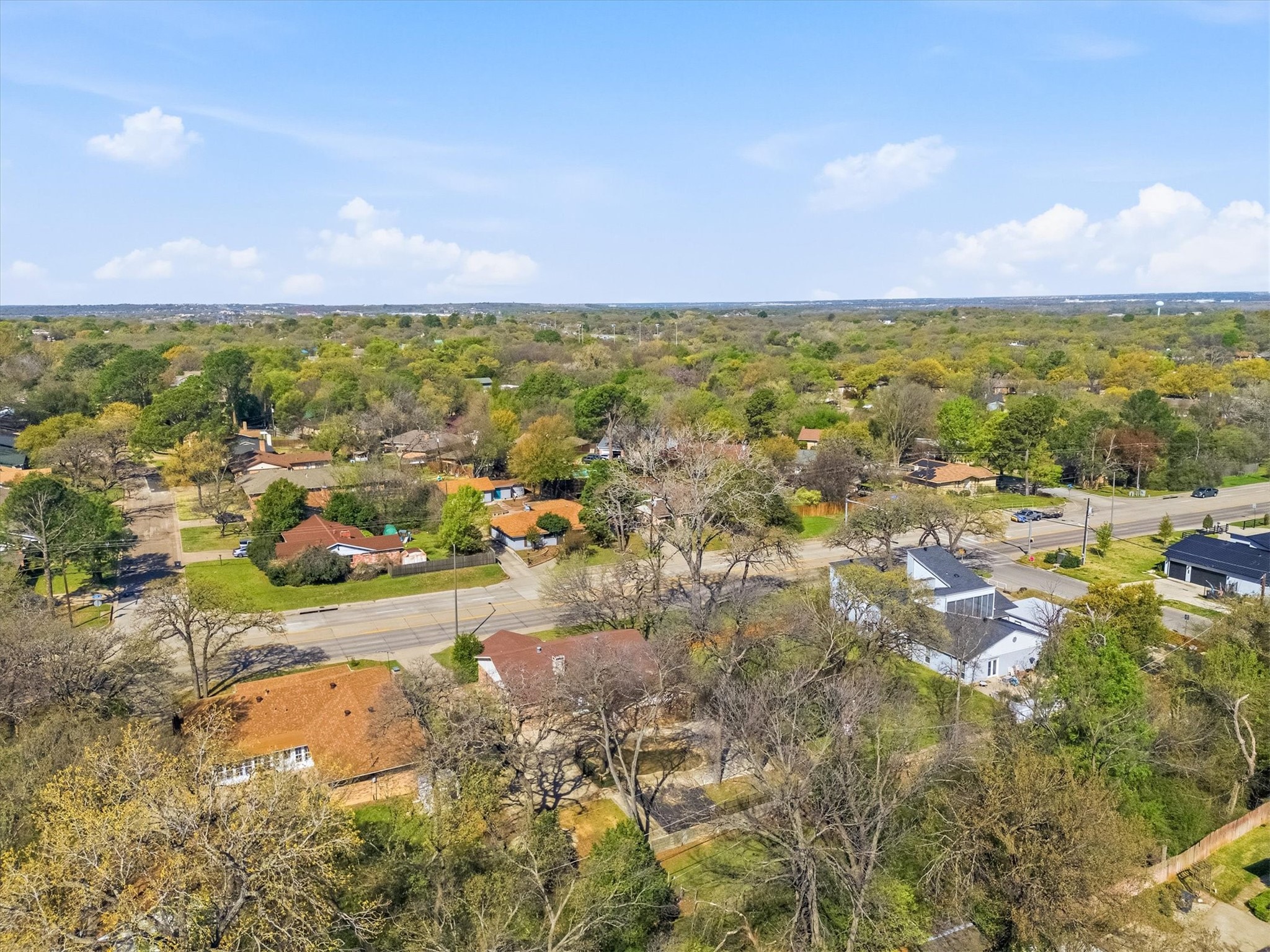 1503 N Fielder Road Arlington TX 76012