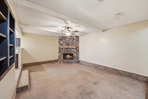 1503 N Fielder Road Arlington TX 76012