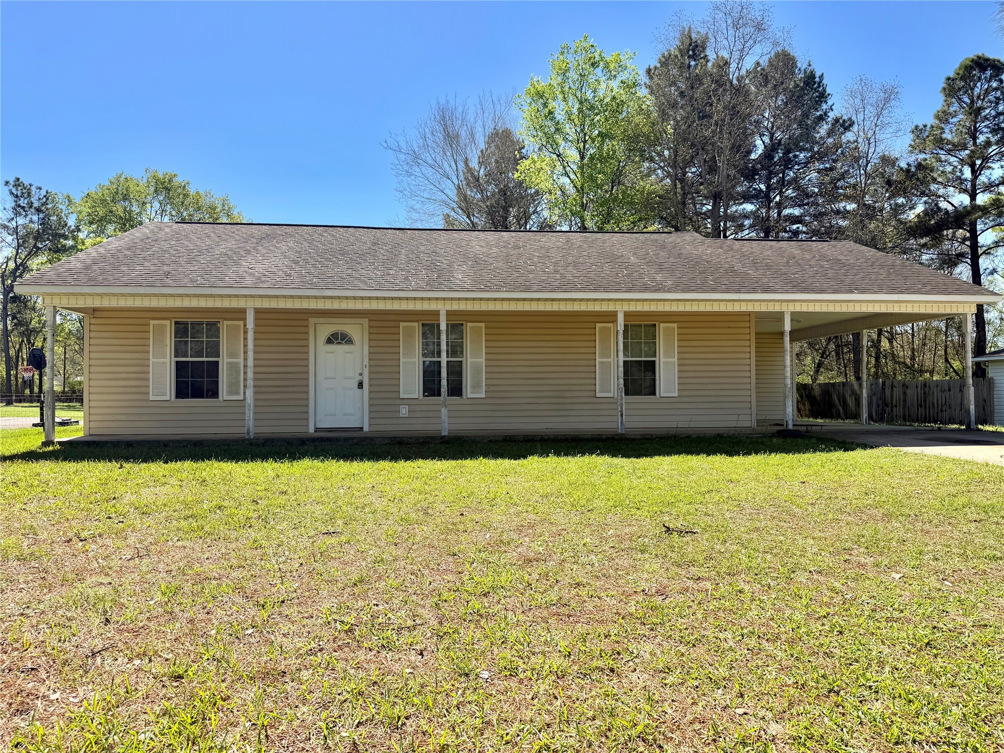 2502 Davisville Road Lufkin TX 75901