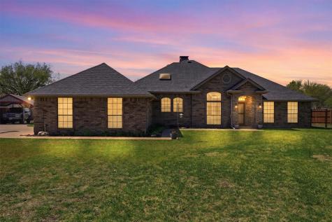 3802 Buena Vista Circle Granbury TX 76049