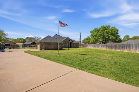 3802 Buena Vista Circle Granbury TX 76049