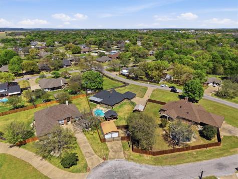 3802 Buena Vista Circle Granbury TX 76049